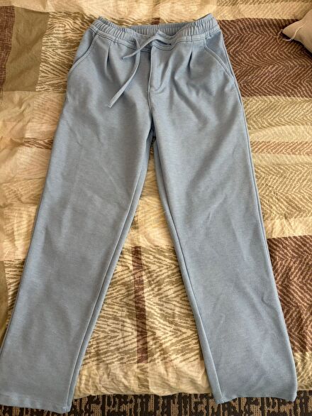Mavi spor pantolon