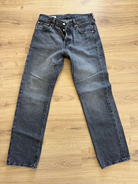 Levi’s 501 Relaxed Gri 30/32