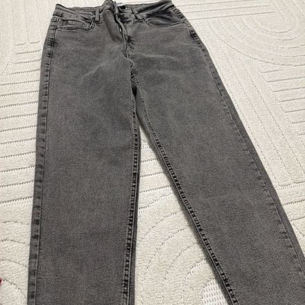 Gri Jean Pantolon