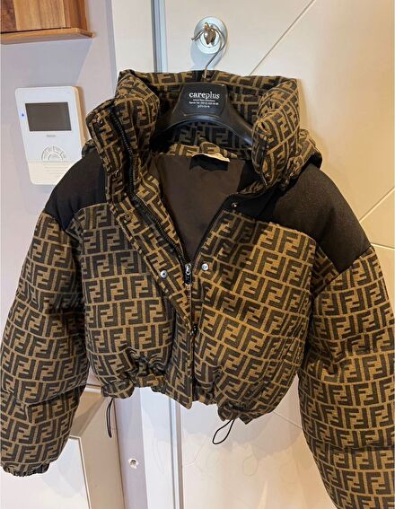 Fendi şişme kahverengi Mont