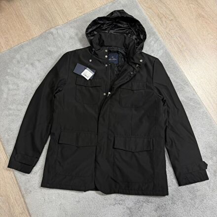 Brooks Brothers Mont