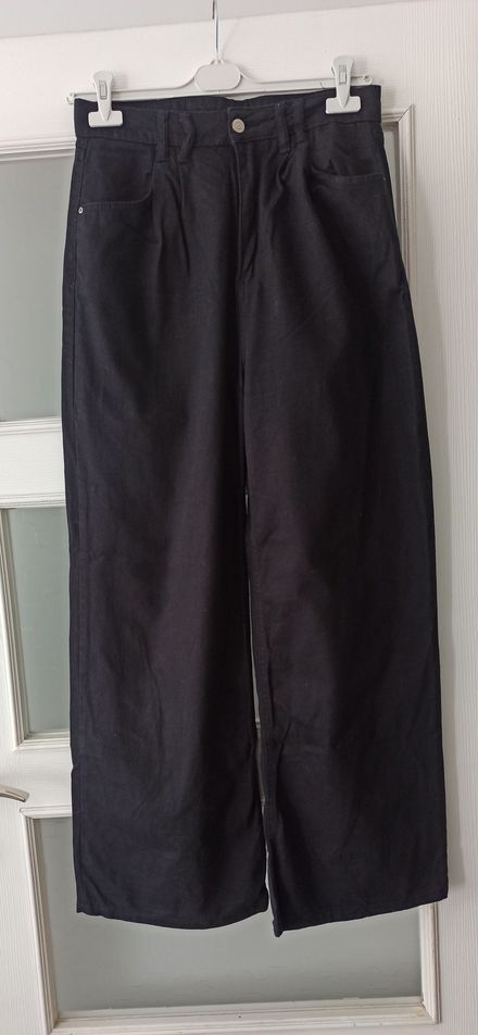 Siyah Geniş Paça Pantolon