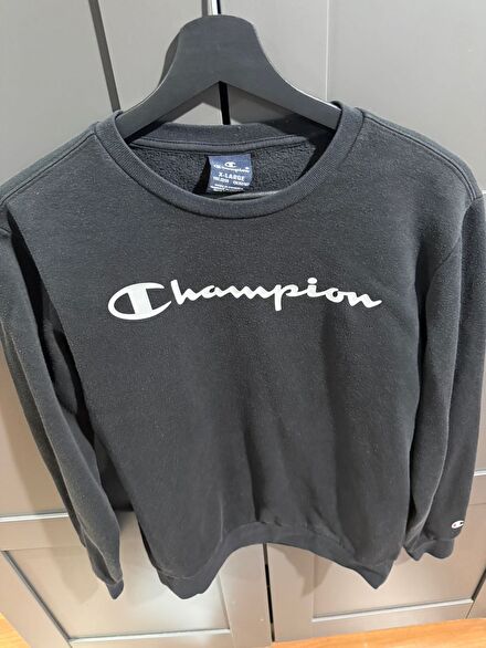 Champion Siyah Sweatshirt 13-14 yaş