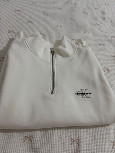 Calvin Klein Sweatshirt