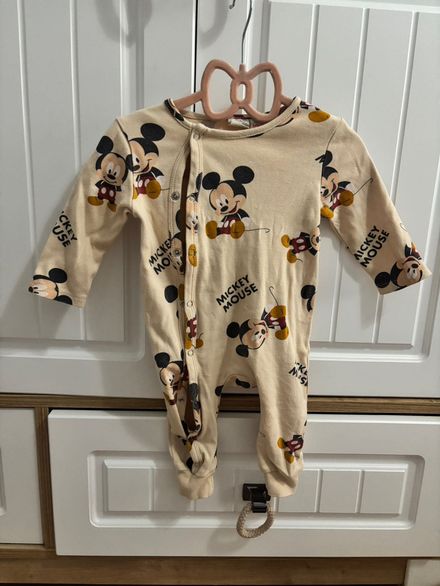 Mickey Mouse Desenli Bebek Tulumu