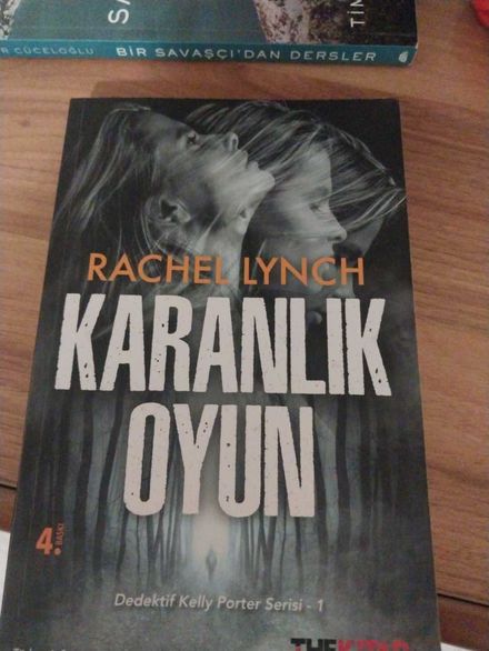 Karanlık Oyun Kitabı