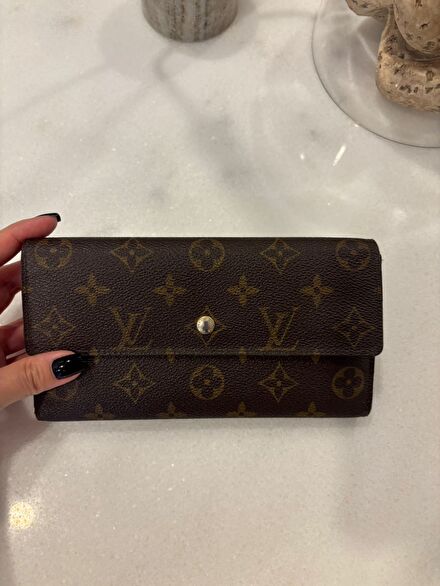 Louis Vuitton Cüzdan