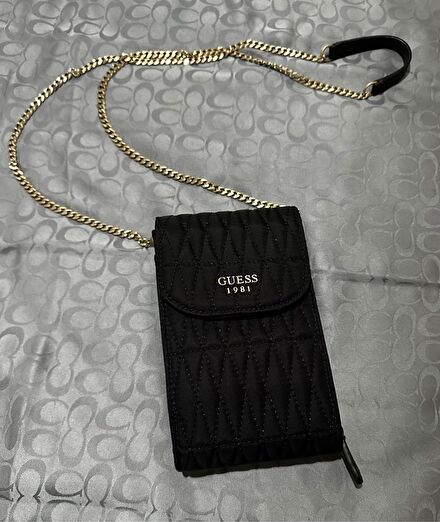 Orjinal Siyah Guess Telefon Çantası