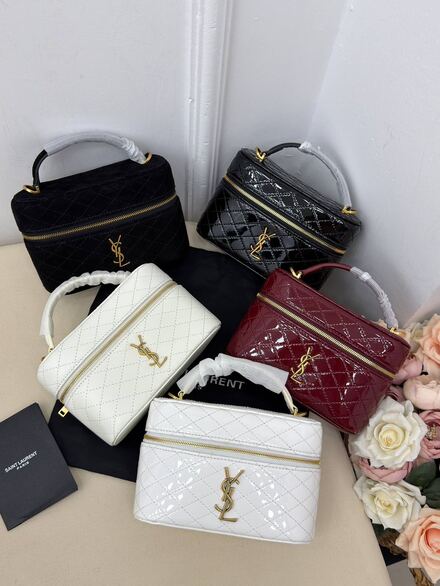 Yves Saint Laurent Gaby Vanity Çanta