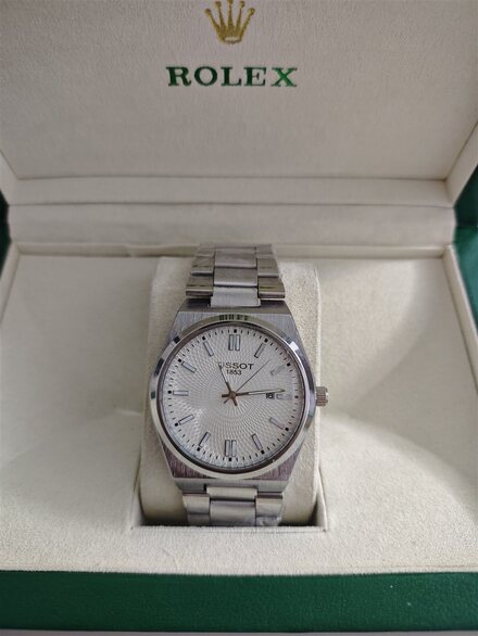 Rolex Saat - Beyaz Kadran Düz Çerçeve