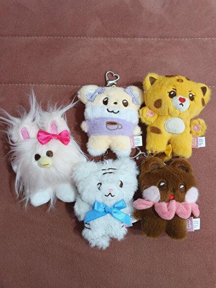 Kpop İdol İllit Peluş Anahtarlık