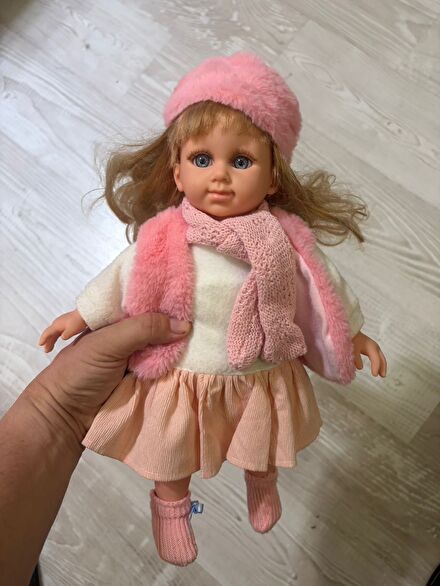 40 cm Şık Giyimli Oyuncak Bebek