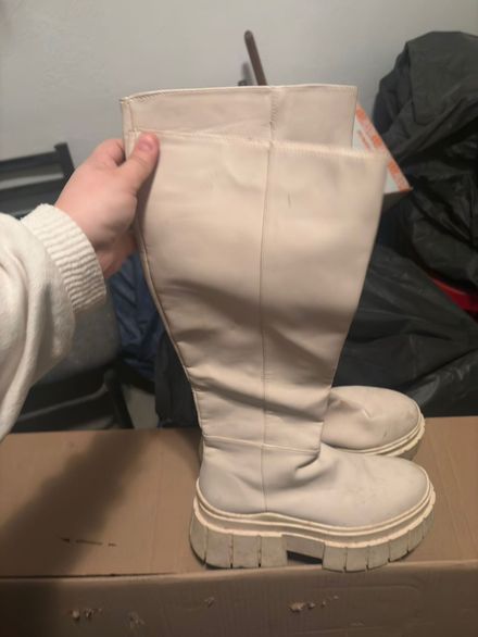 Bej Chunky Taban Çizme bershka