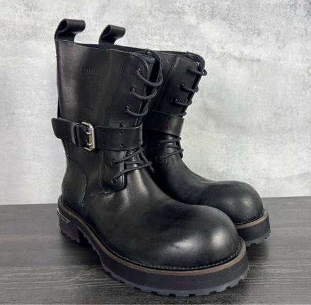 Balenciaga Venom lace-up mid-bot