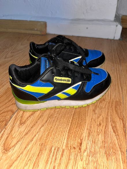 Reebok erkek çocuk ayakkabı 28 numara
