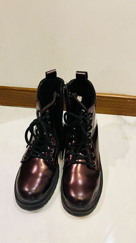 Sneaker