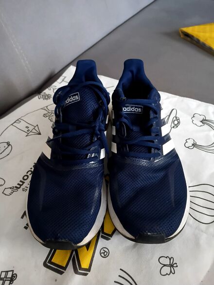 Adidas Spor Ayakkabı