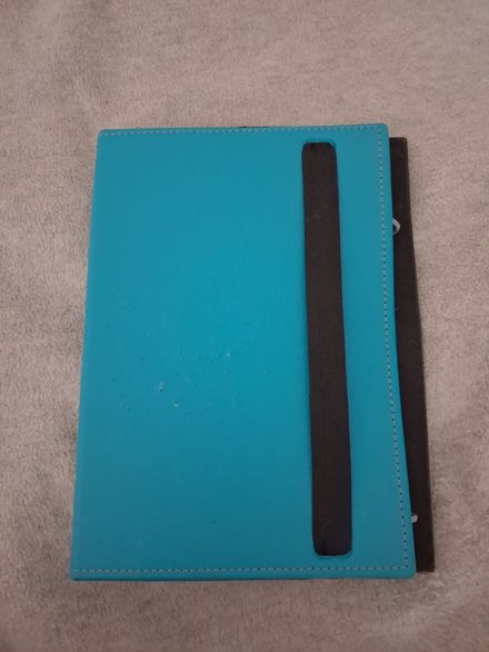 Tablet kılıfı