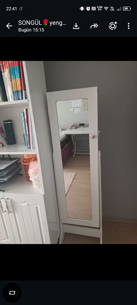 Beyaz Boy Aynası Takı Dolabı