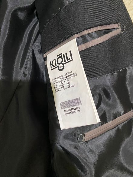 Kiğılı Siyah Takım Elbise