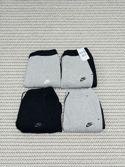 Nike Tech Fleece