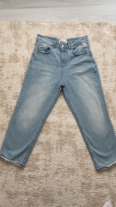 Mavi Jean