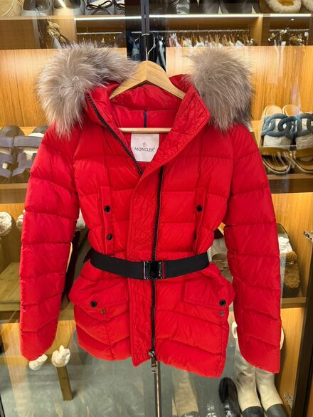 Moncler Kırmızı Mont