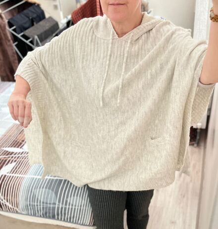 LCW Casual Kapüşonlu Panço