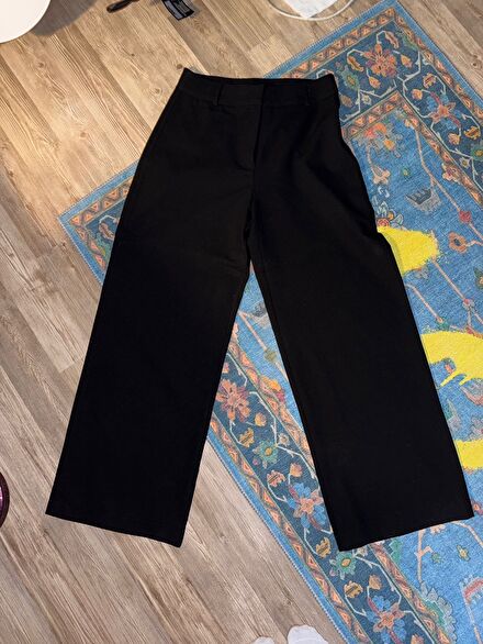 Home Store Siyah Geniş Paça Pantolon