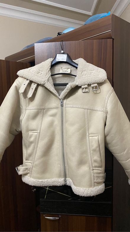 Pull & Bear Peluş Detaylı Ceket