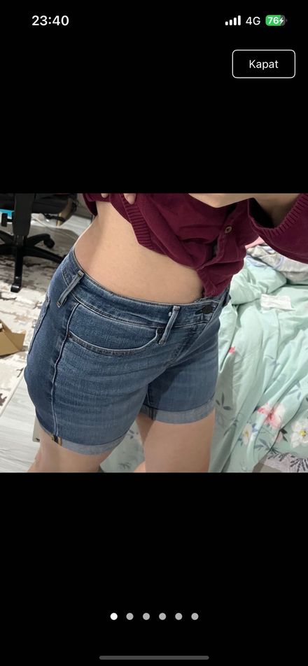 Levis kot sort