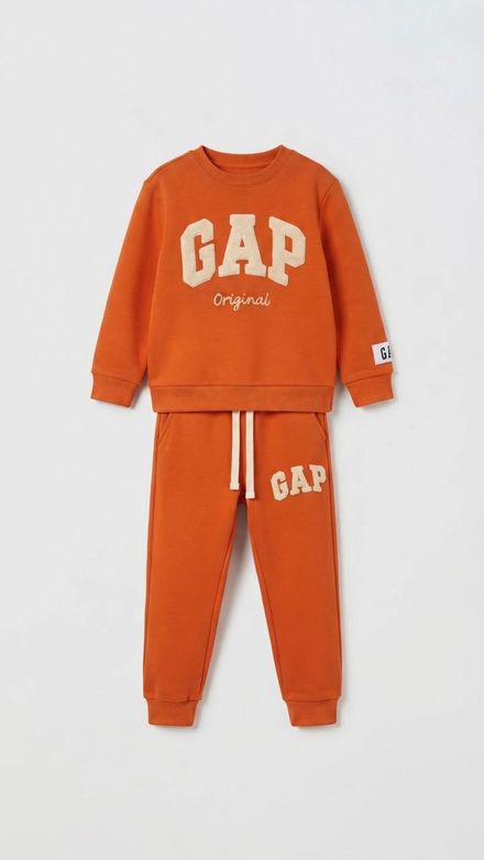 GAP Eşofman Takımı