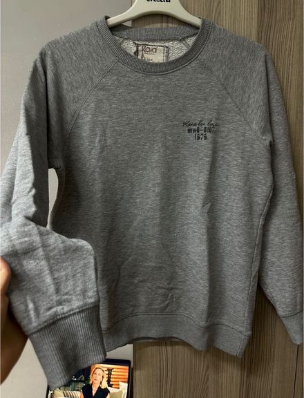 Gri Sweatshirt