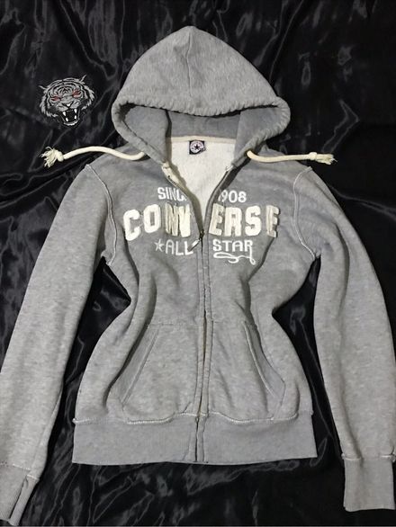 •Converse Kapüşonlu•