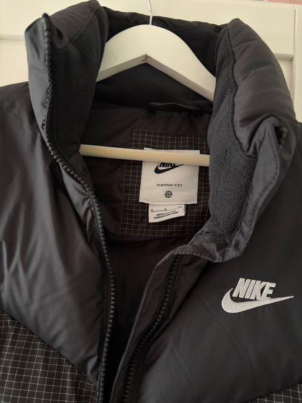 Nike Siyah Yelek