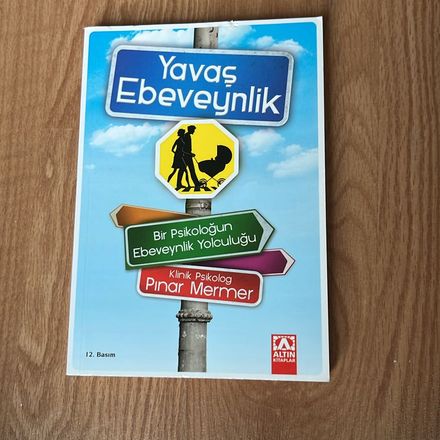 Yavaş Ebeveynlik Kitabı