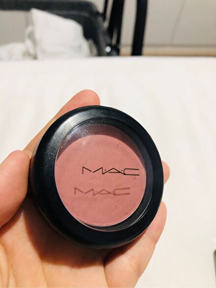 MAC Allık