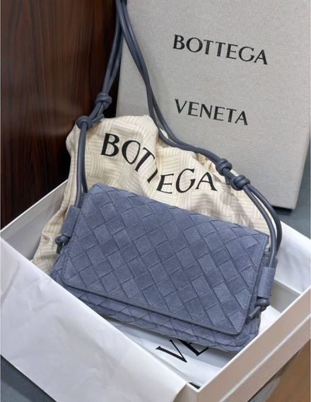 Bottega Veneta Suede Canta