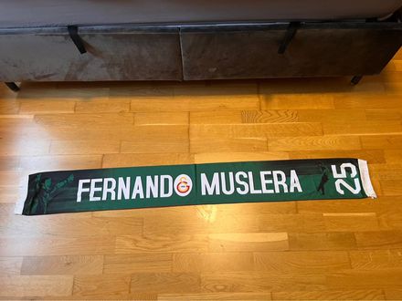 Galatasaray Muslera Atkısı