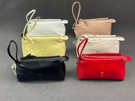 Ami Paris El çantası clutch