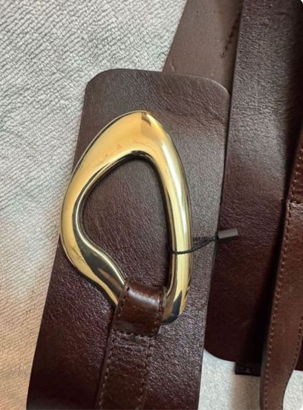 Zara Gold Tokalı Deri Kemer