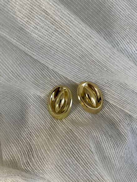 Altın Oval Küpe