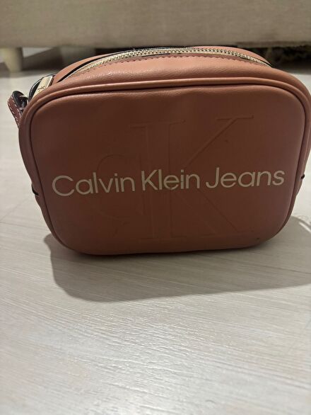 Calvin Klein Pudra Çanta