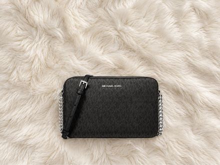 Michael Kors Siyah Çanta Gümüş Aksesuar