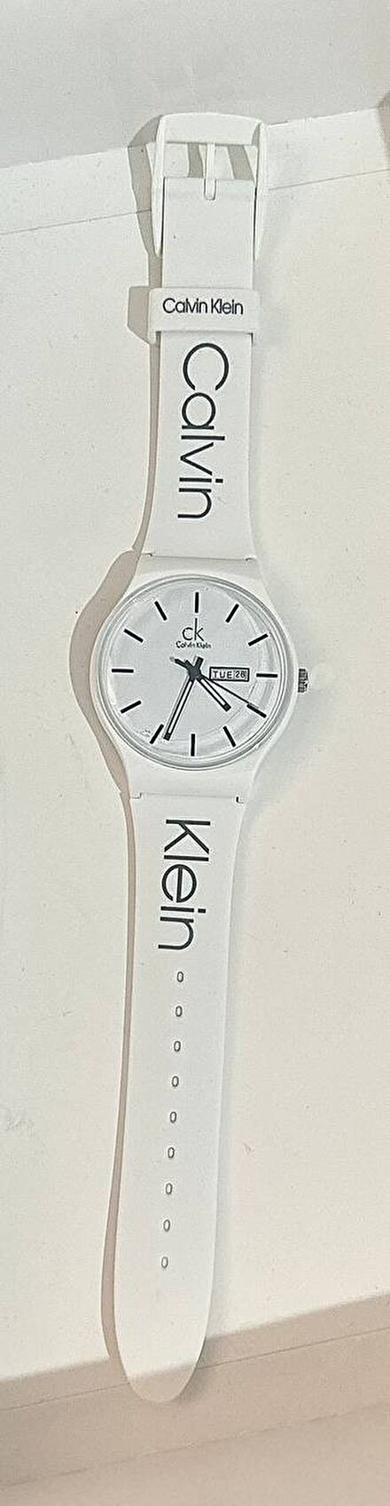 CALVİN KLEİN PREMİUM SLİKON KORDON SAAT