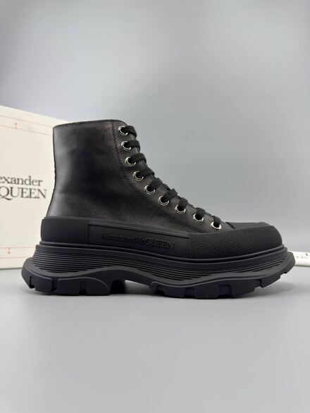Alexander McQueen Siyah Bot