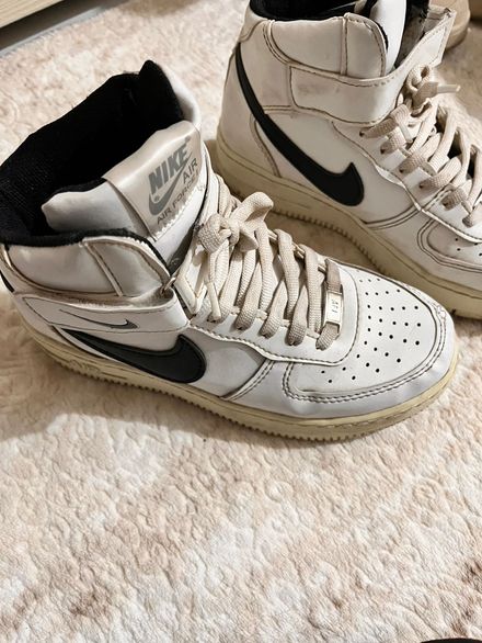 Nike Boğazlı Beyaz Spor Ayakkabı
