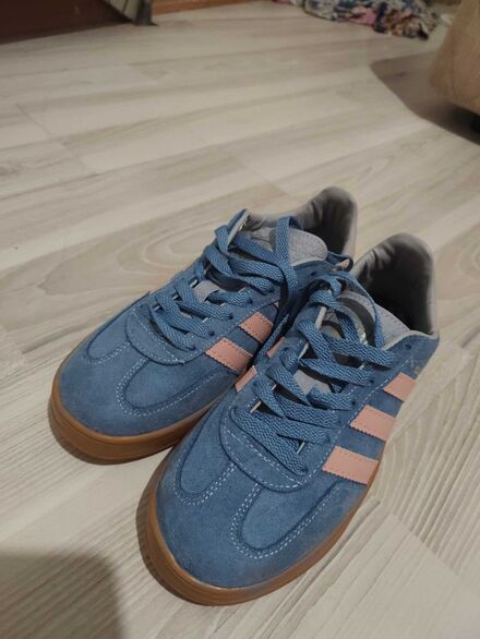 Adidas Mavi Sneaker