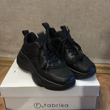 Fabrika Siyah Sneaker Ayakkabı