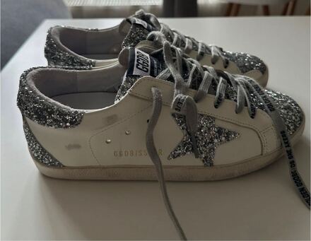 Golden Goose Sneaker
